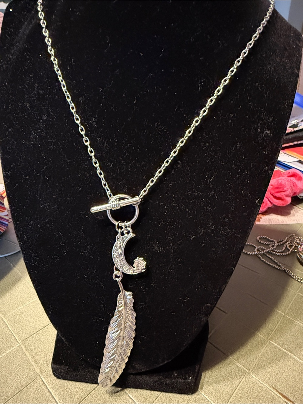 Feather Pendant necklace long